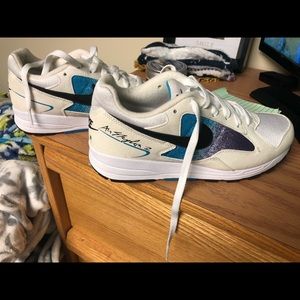 Nike Air Skylon II